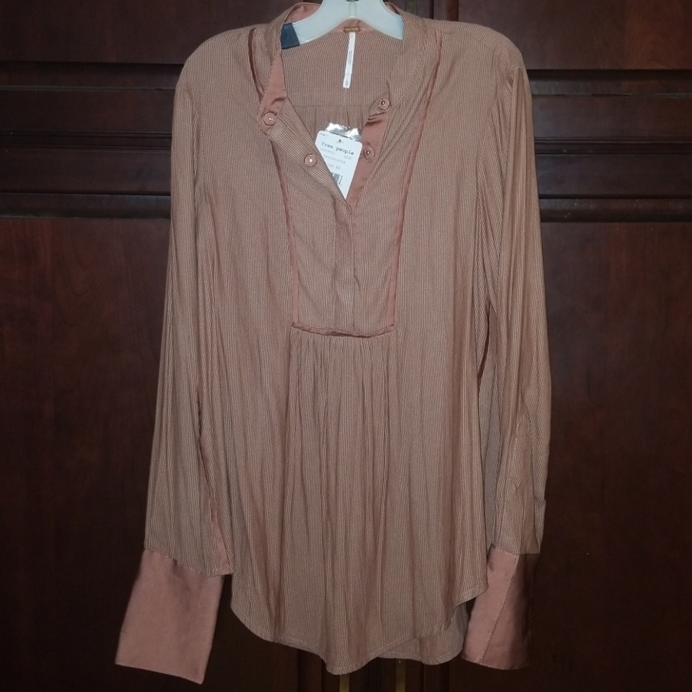 Simple blouse made classy again by FP